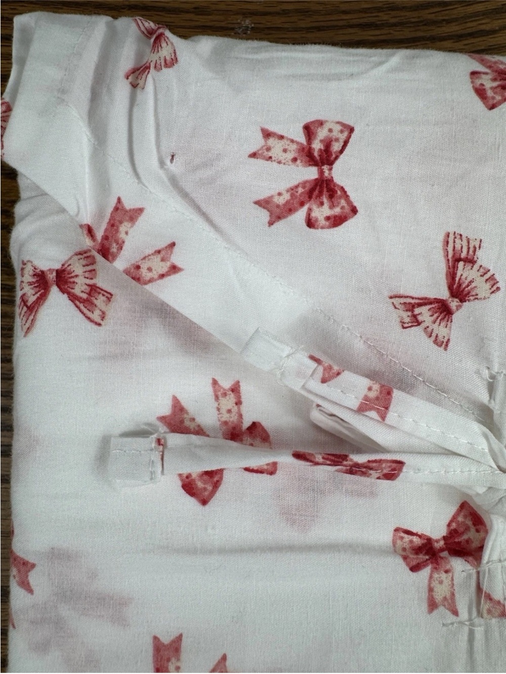 Laura Ashley ~ Full Bouncy Bows Red ~ 4pc Sheet Set ~ 100% Cotton Percale - Picture 3 of 5